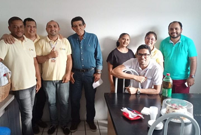 Argemiro Pereira comemorou aniversário há três dias com equipe da Cultura FM. Foto de Anderson Tennens/Instagram
