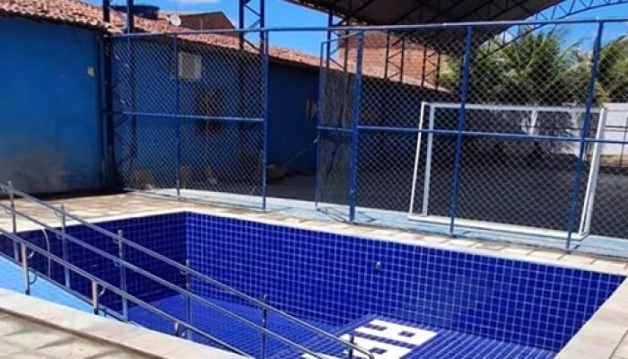 1200x_0.440206001762975777