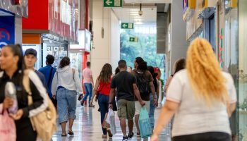 130325-KN-Mes-do-Consumidor-Shopping-Conjunto-Nacional-011-1
