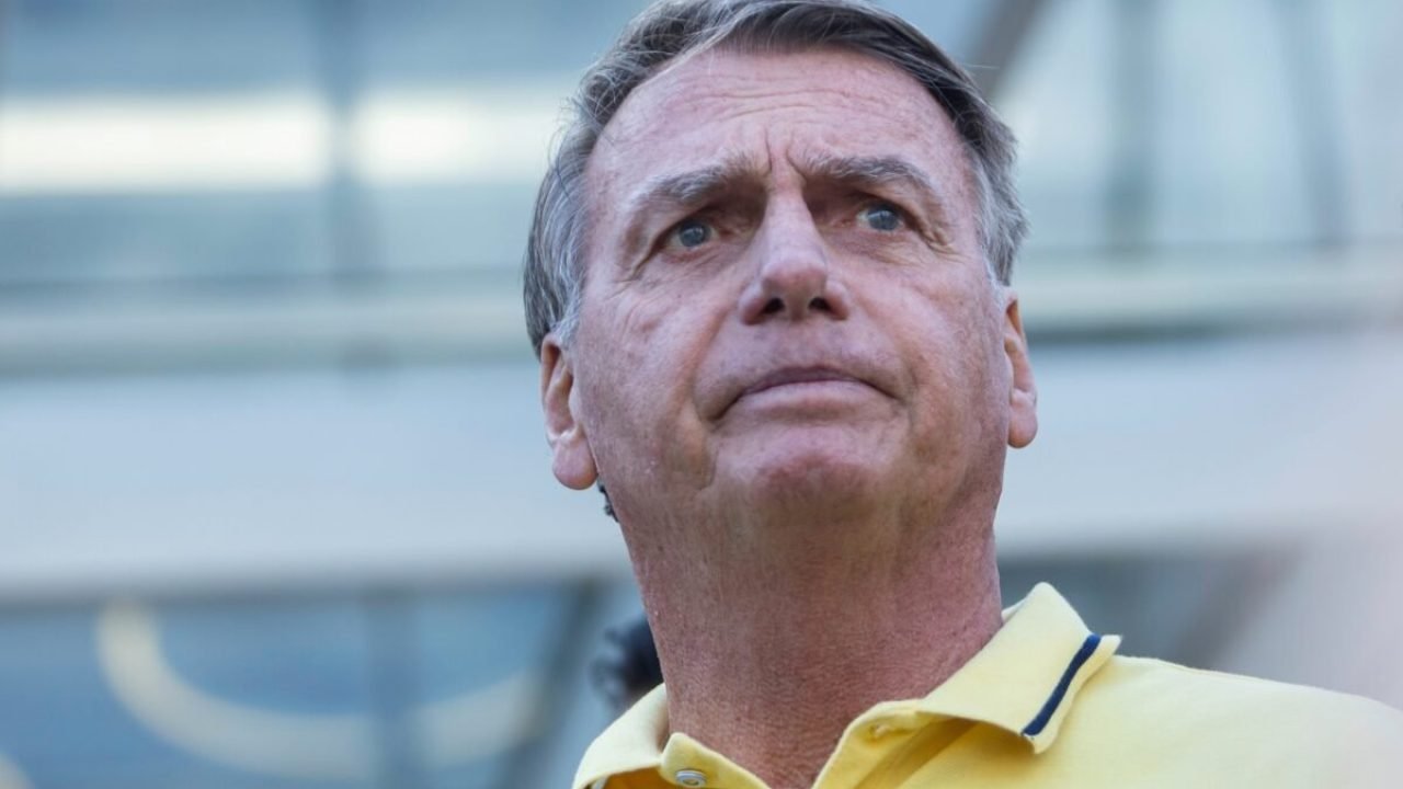 1758356229_160825VS-Bolsonaro-Exames-077-e1757355583921