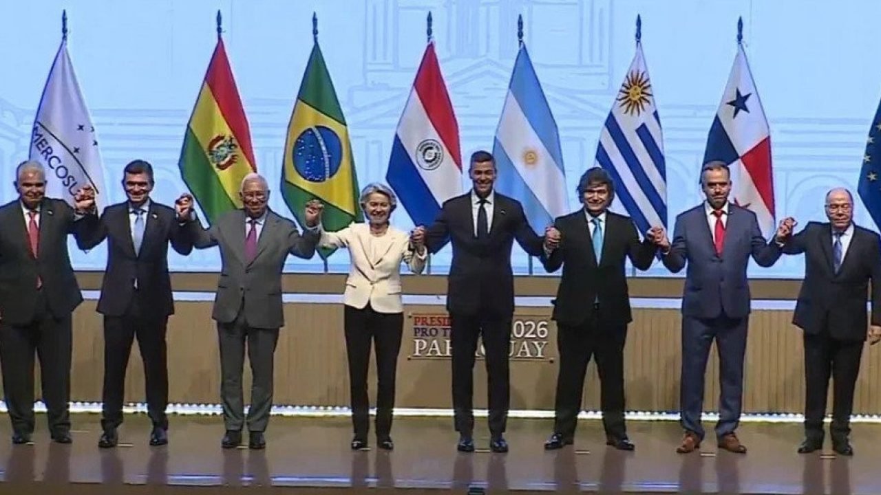 1_acorod_do_mercosul_ue_foi_assinado_por_mercosul__argentina__javier_milei__o_presidente_do_uruguai__yamandu_orsi__o_presidente_da_bolivia__rodrigo_paz-36409180