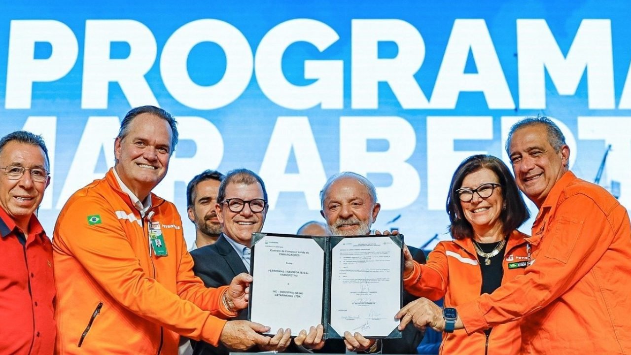 1_assinatura_de_novos_contratos_de_construcao_da_petrobras_-36373957