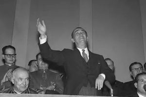 1_juscelino-kubitschek-na-sessao-de-inauguracao-do-congresso-nacional-em-brasilia-arquivo-nacional-rio-de-janeiro-66533551-e1778264794685-660x330