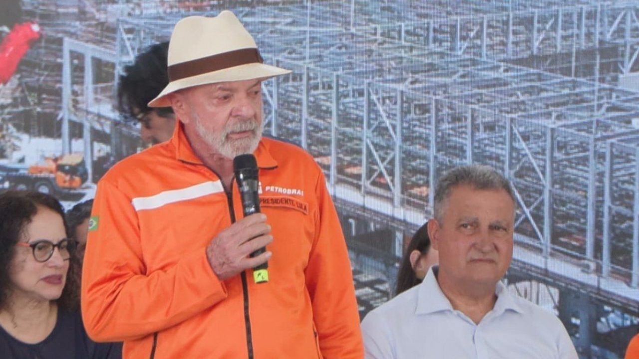 1_whatsapp_image_2025_12_02_at_15_43_00-36120237