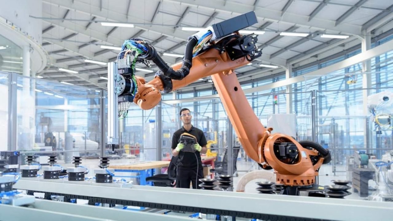 1c8f8195-industria-1200×800 1c8f8195-industria-1200x800