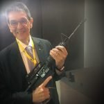 Foto: 1 de 1 Roberto Jefferson com um fuzil - Foto: Reprodução