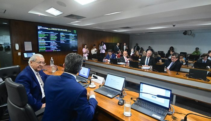 Ponte sobre o Rio Tarauacá recebe o nome de Odilon Vitorino de Siqueira