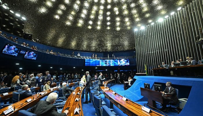 Senado Aprova Projeto que Exclui Renda de Safristas do Cálculo de Benefícios Sociais