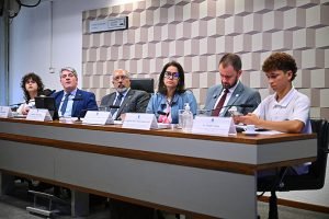CE - Comissão de Educação e Cultura