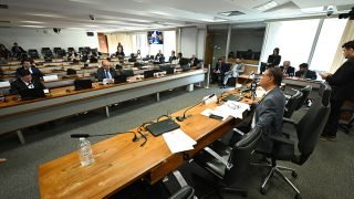 CRE - Comissão de Relações Exteriores e Defesa Nacional