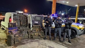 36a3c956-apreensao-maconha-carro