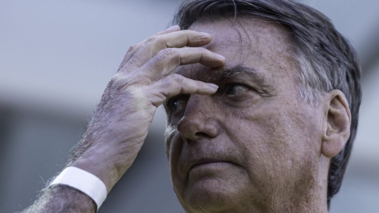 43b8b4d7-160825vs-bolsonaro-exames-061-1200×800 43b8b4d7-160825vs-bolsonaro-exames-061-1200x800