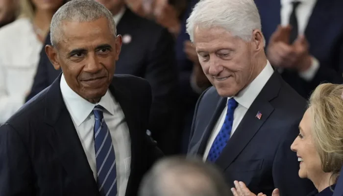 Clinton e Obama pedem mobilização contra mortes por agentes do ICE