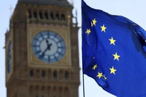 Reino Unido reaproxima-se da UE, mas linhas vermelhas limitam margem — Foto: Rei