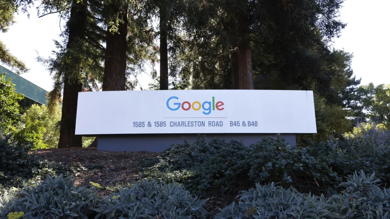 45934440 ONG: Gigantes tecnológicas mentem sobre os benefícios climáticos da IA — Foto: N