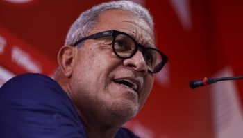 Hélio dos Anjos, técnico do Náutico — Foto: Hélio dos Anjos, técnico do Náutico