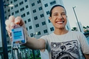 563bb4af-0c36-4c93-b7ec-b535ad9eb40a-640x330