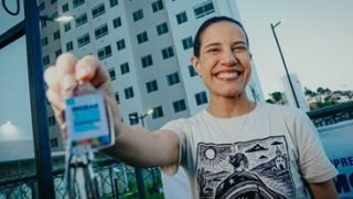 563bb4af-0c36-4c93-b7ec-b535ad9eb40a-640x330