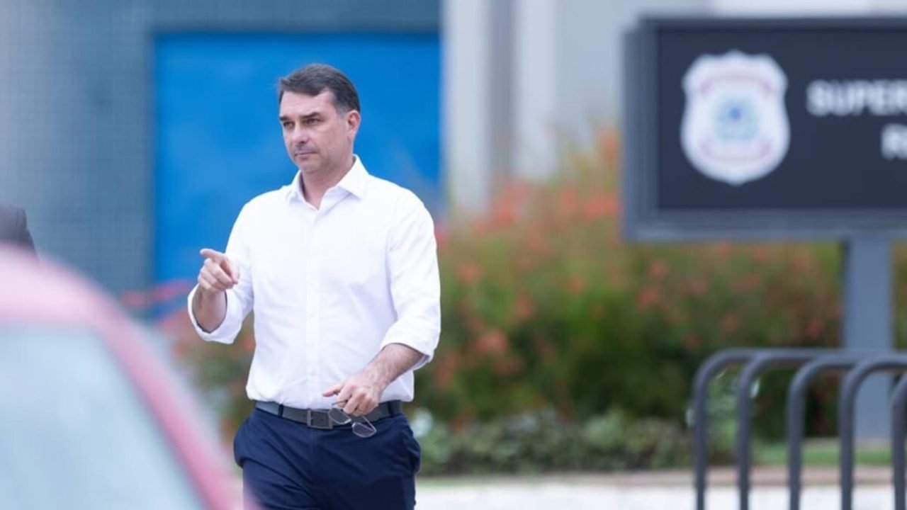 714b3a97-149c-4be9-b749-c49dd450ad53-1200x800