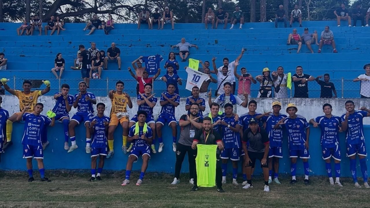 71dda02b-delegacao_aguiademaraba_copinha