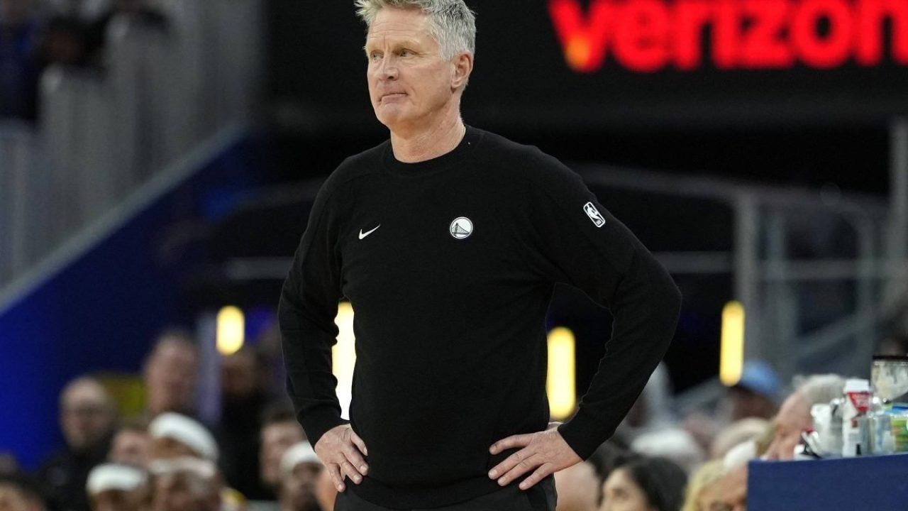 7d6c61b5-steve-kerr-nba-1200x800