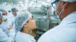 8c96c322-c83e-43f4-b0a0-7e2f25a0da04-640x330