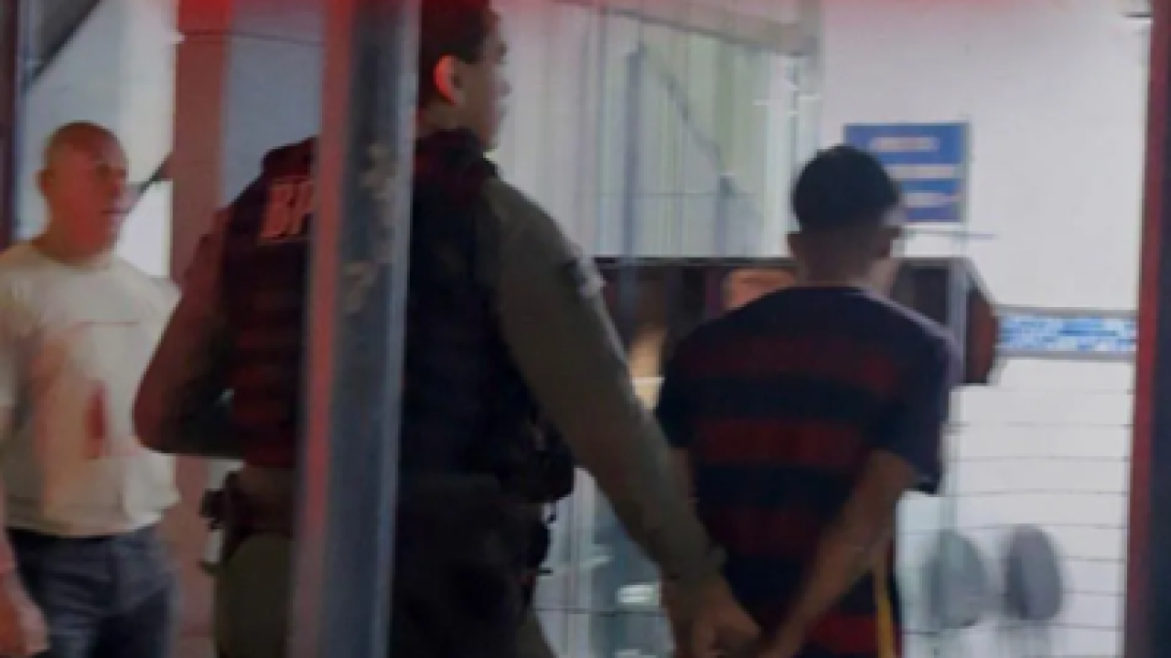 9b3b2726-9ac8-4293-8f33-e0cc889017d0