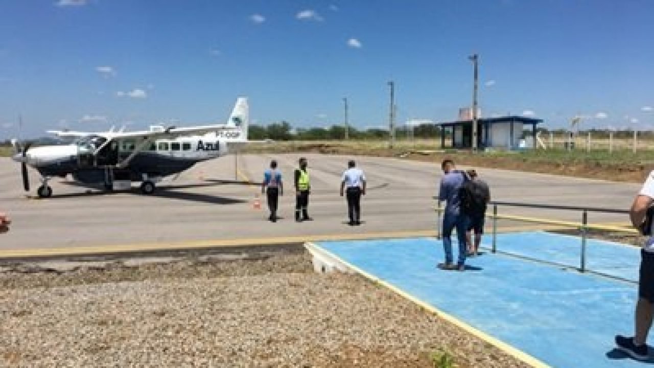 Aeroporto-Serra-Talhada-Azul-Conecta-Caravan-Passageiros-Embarque-21111101-1024x701-1