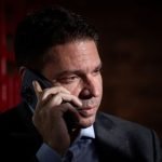 Alexandre Ramagem abandonou residência no Brasil após condenação por crimes rela