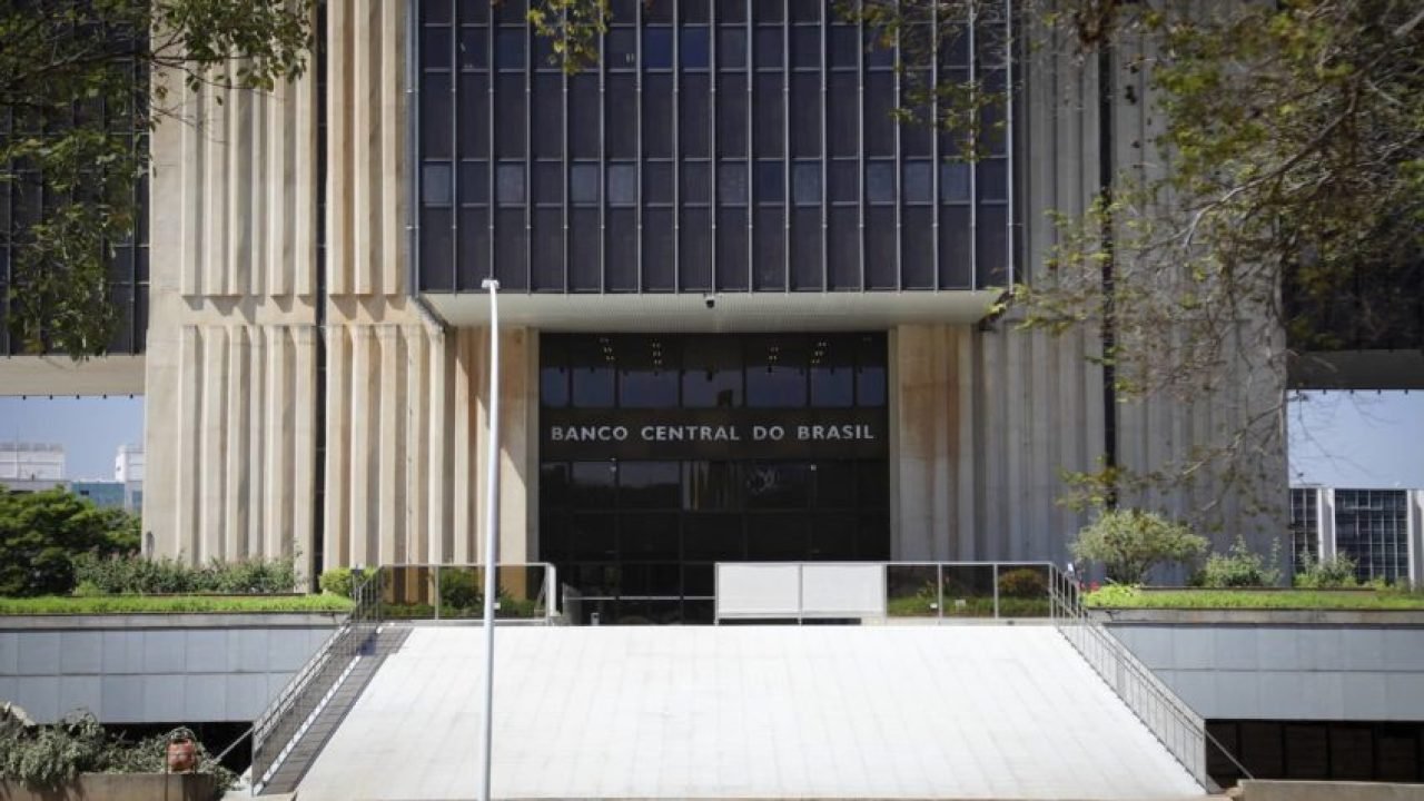 Foto: Economistas estimam que o Copom do BC (foto) fará corte menor na taxa de j