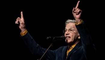 Caetano_Veloso_Estilo_Brasil