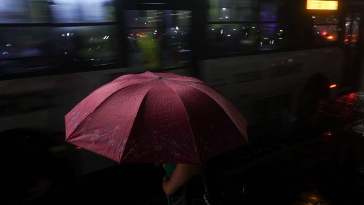 Chuva-em-Brasilia-Plano-Piloto-Metropoles-6-1200x800