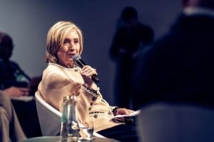 A ex-primeira dama Hillary Clinton — Foto: Na imagem, a ex-primeira dama Hillary