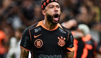 Corinthians-Memphis-Depay
