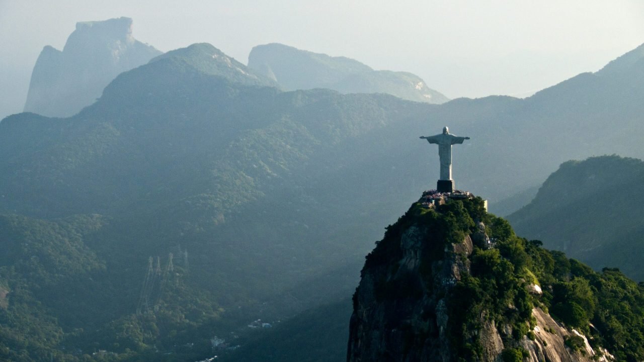 D7D93103-9E79-4763-8D12-CEF96585F1DF