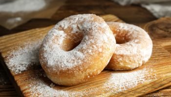 Donut-caseiro-Getty_-Liudmila-Chernetska