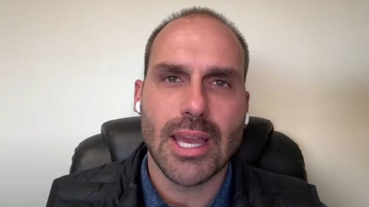 Eduardo_Bolsonaro_1 Imagem colorida do senador Eduardo Bolsonaro — Foto: 1 de 1 Imagem colorida do s