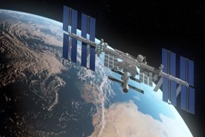 Ilustração colorida da Estação Espacial Internacional (ISS) - Metrópoles — Foto: