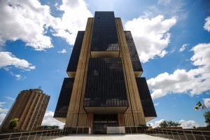 Fachada-do-edificio-sede-do-Banco-Central-do-Brasil-em-Brasilia-Metropoles-5