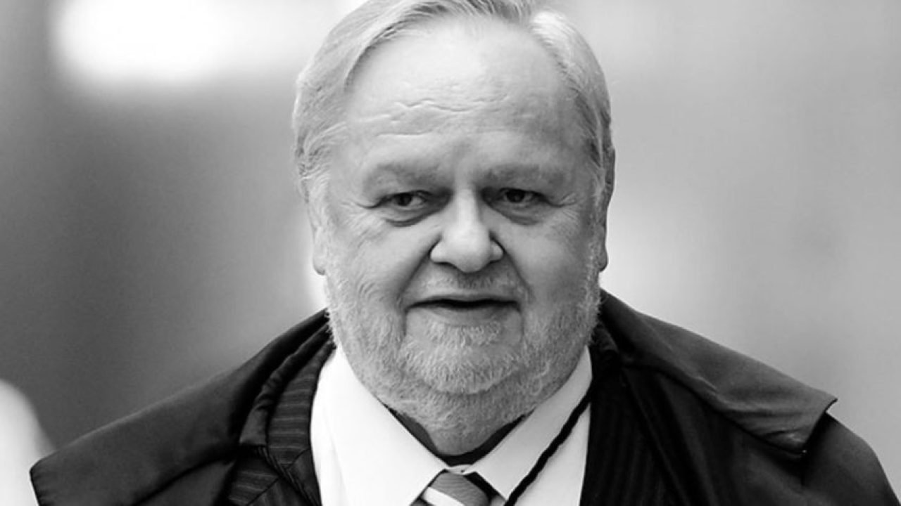 Foto: Fischer deixa sua mulher Sônia e 4 filhos: Octávio, João, Denise e Fernand