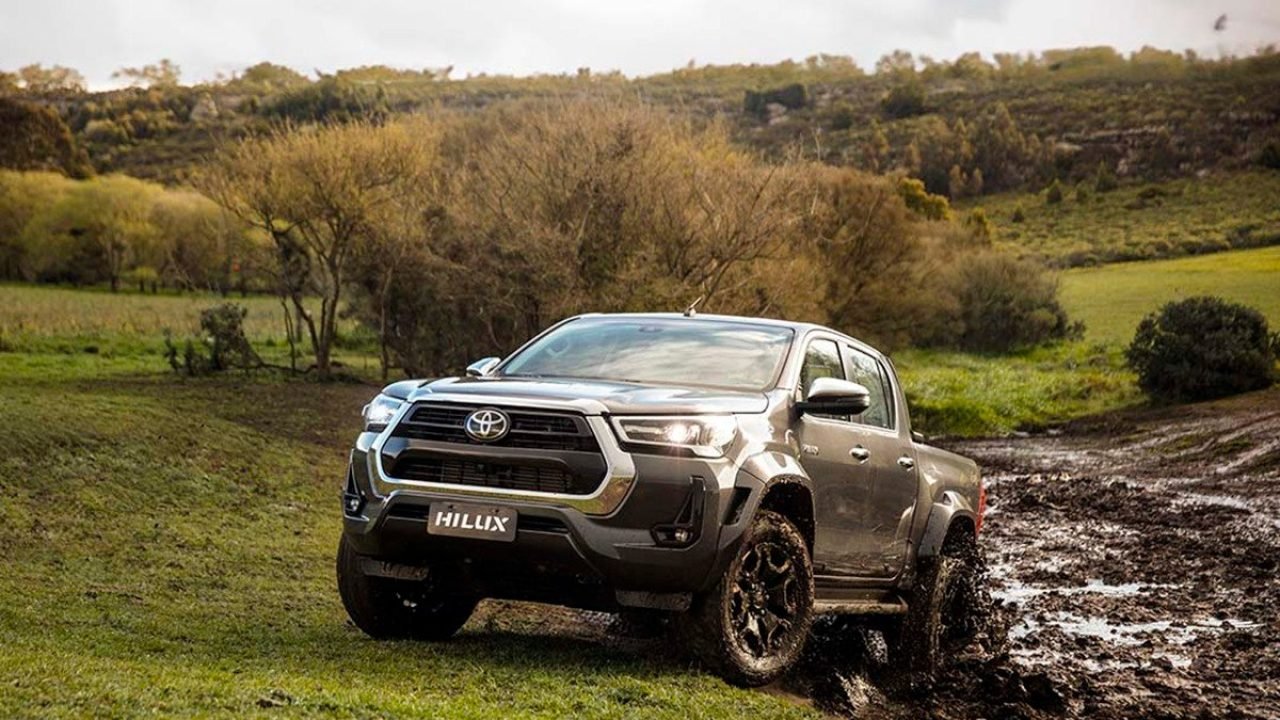 Hilux_SRX-Plus_3 Hilux_SRX-Plus_3