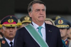 JairoBolsonaro-DiaDoExercito-QG-Militares-Exercito-DesfileMilitar-Ditadura-Soldados-58-1-1-848x477-1