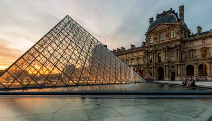 Museu-do-louvre-.jpg