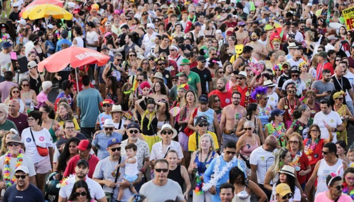 Pacotao-carnaval-2025-Brasilia-DF-Metropoles4-1200x800.jpg