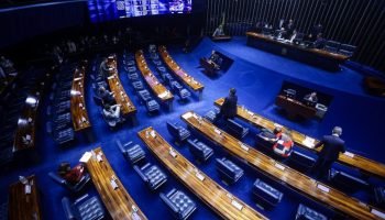 Plenario-fisico-do-Senado-Federal-esvaziado-durante-sessao-de-votacao-do-Projeto-de-Decreto-Legislat