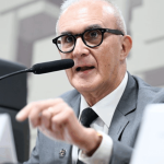 Foto: Portugal ingressou na carreira diplomática em 1998 e foi promovido a minis