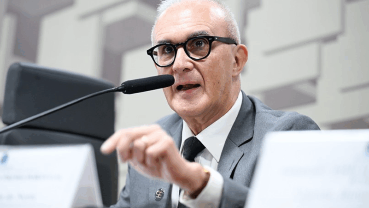 Foto: Portugal ingressou na carreira diplomática em 1998 e foi promovido a minis