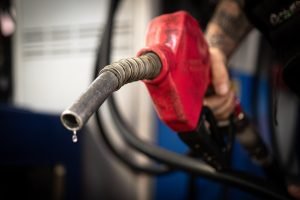 Postos-de-etanol-gasolina-e-diesel.-Combustiveis-ficarao-mais-caros-a-partir-de-1o-de-fevereiro-de-2025-Metropoles-2-scaled-1