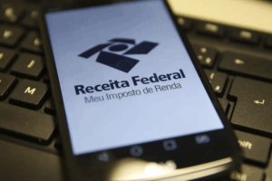 Operação foi autorizada pelo ministro Alexandre de Moraes e integra a investigaç