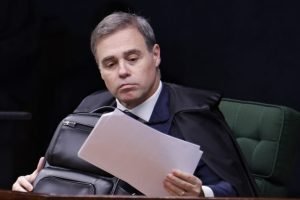 STF-Vorcaro-FelipeCancadoVorcaro-HenriqueVorcaro-AndreMendonca-GilmarMendes-7-848x477-1